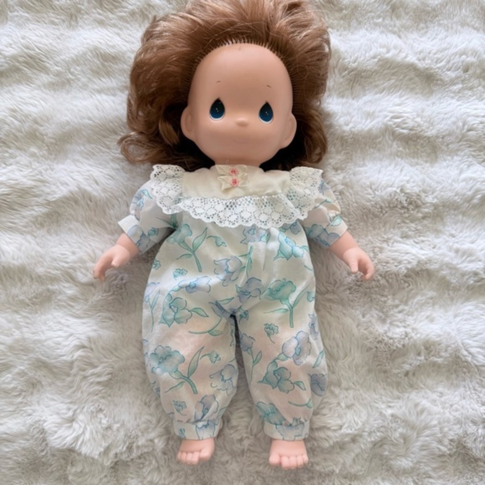Vintage 1992 Precious Moments soft body vinyl doll